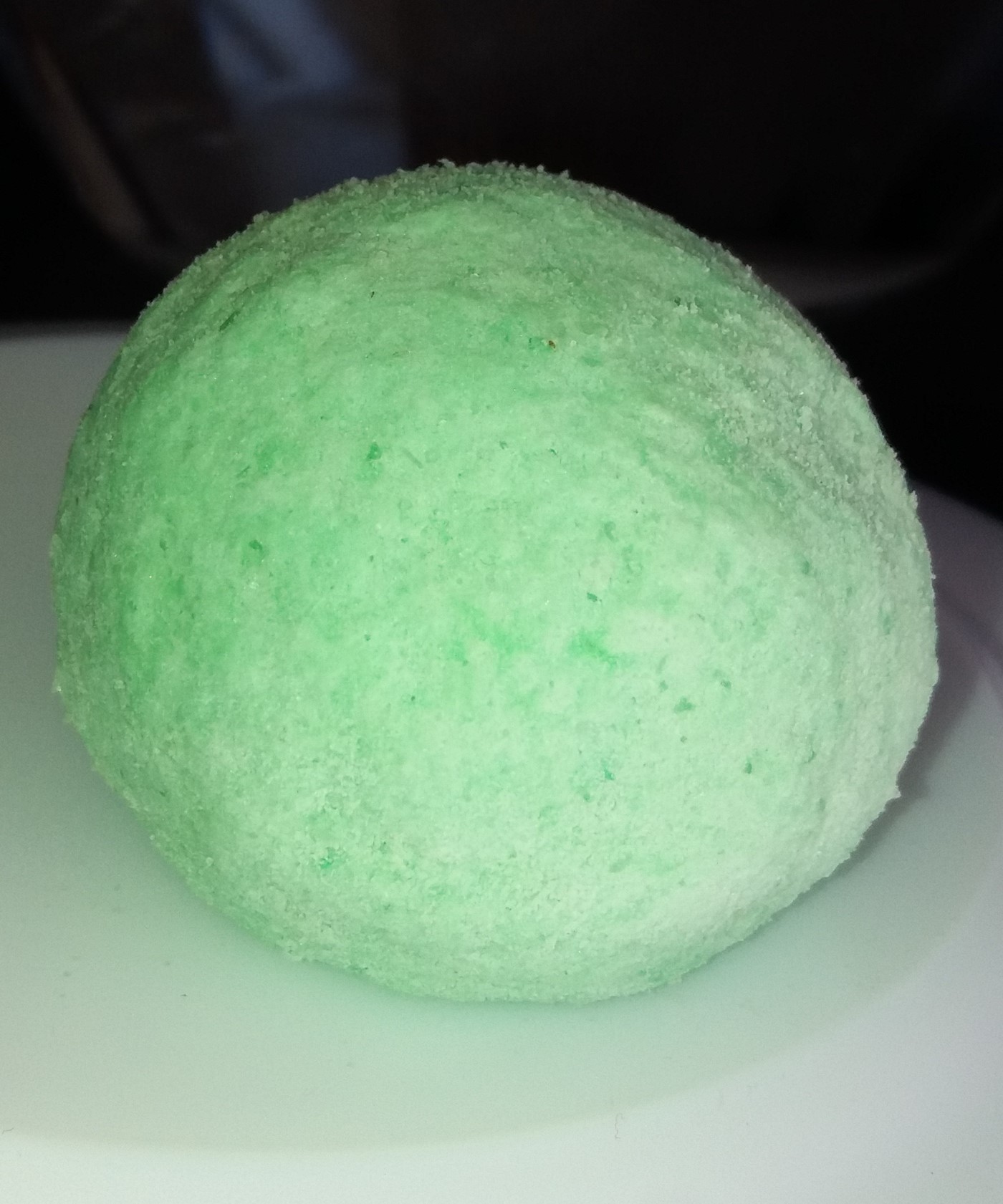 bath bomb